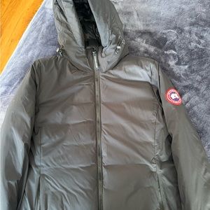Canada goose women’s jacket my daughter wore twice . Practically brand new